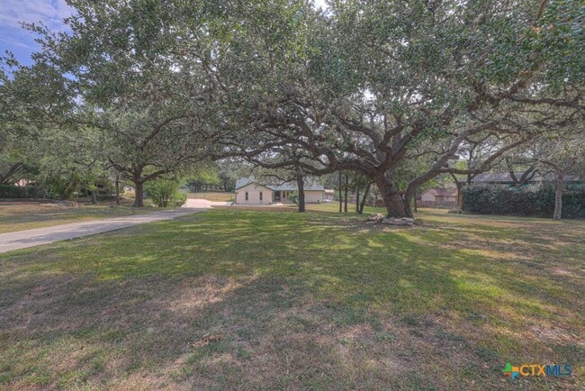 Building Photo - 1260 Flaming Oak Dr