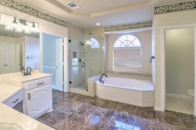 Building Photo - 7723 Buccaneer Cir