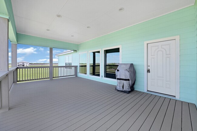Building Photo - 747 Waypoint Dr