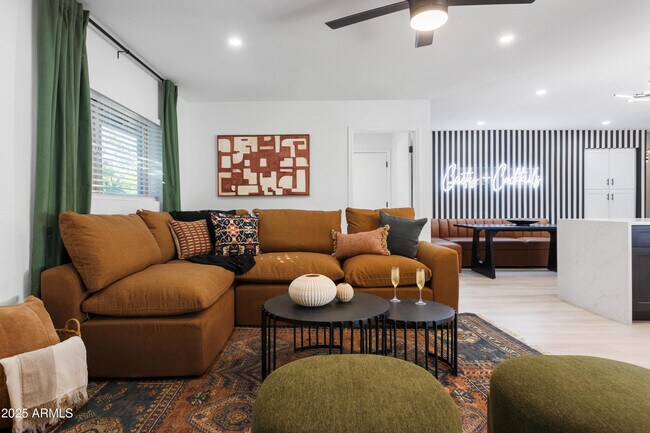 Building Photo - 12271 N 74th St