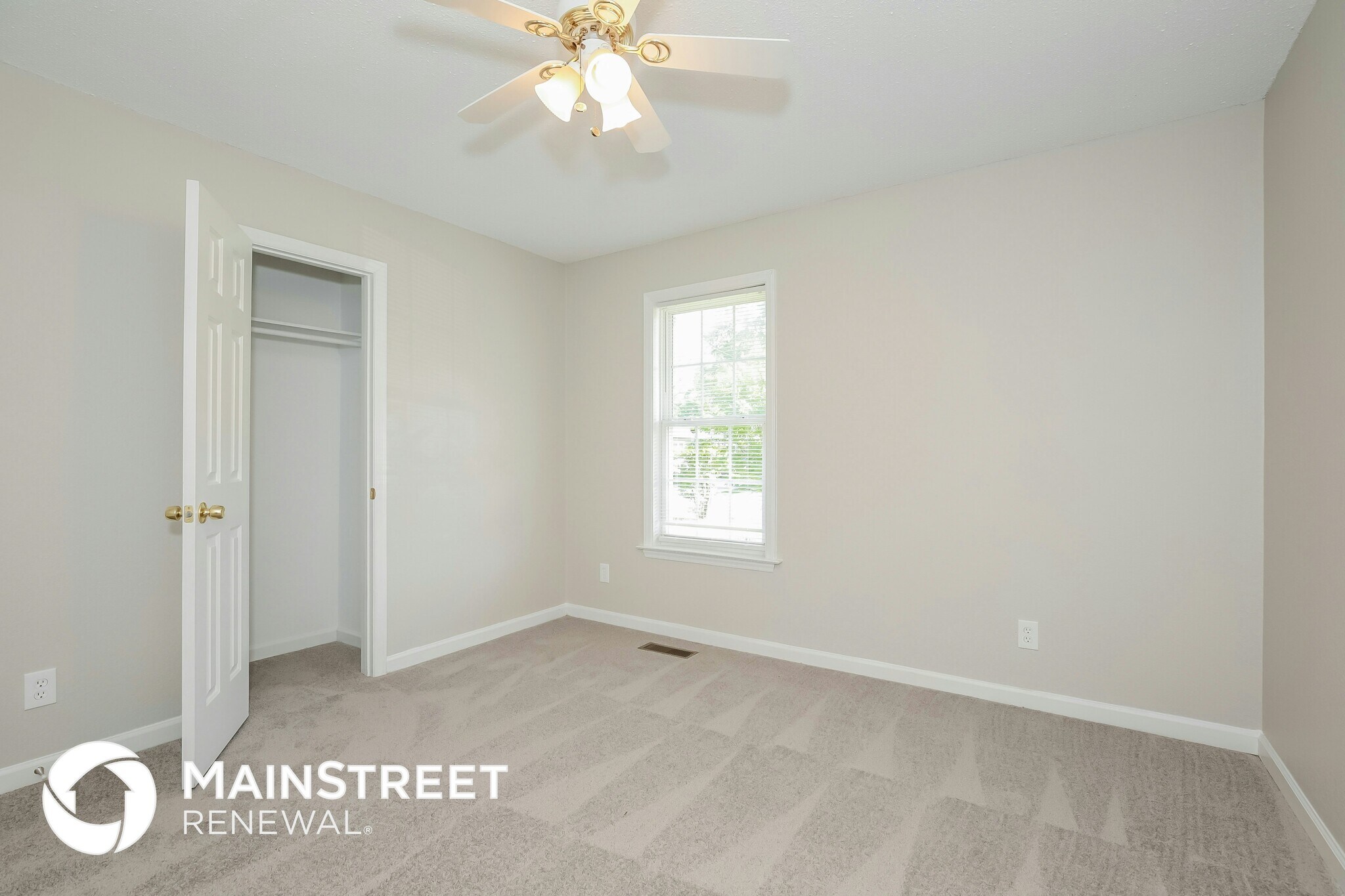 Building Photo - 412 Kirkland St