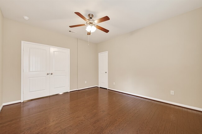Building Photo - 111 Pheasant Run Dr