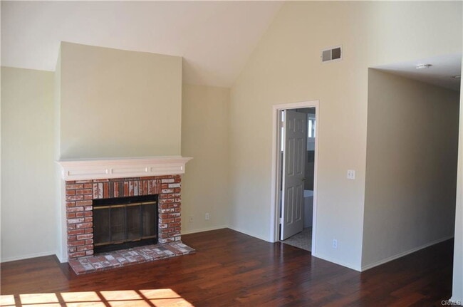 Building Photo - 1713 Goodman Ave