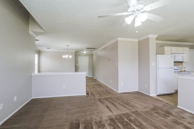 Building Photo - 5827 Clerkenwell Dr