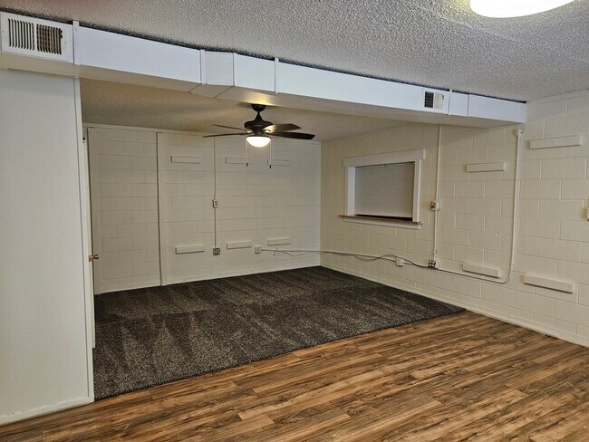 Living room - 204 8th St