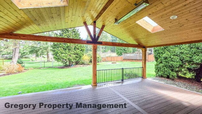 Building Photo - First Time Rental! Newly Remodeled 3bed 2bath Super clean home in top condition. Just under 1 acr...