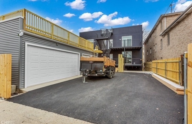 Building Photo - 2536 N 72nd Ct