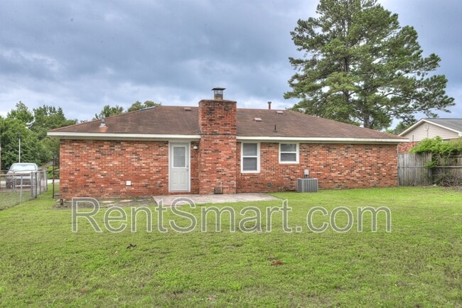 Building Photo - 250 Almon Ct