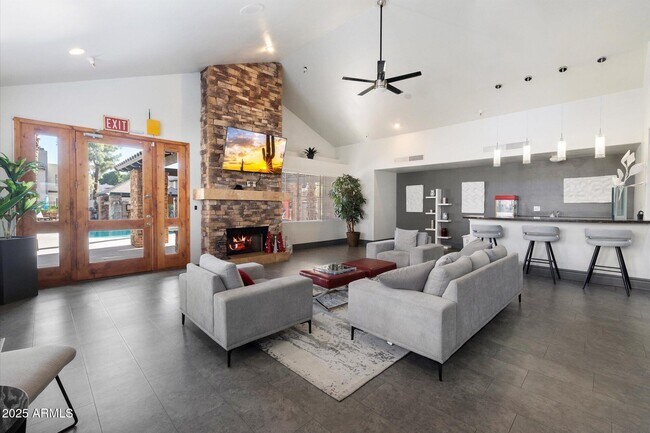 Building Photo - 14145 N 92nd St