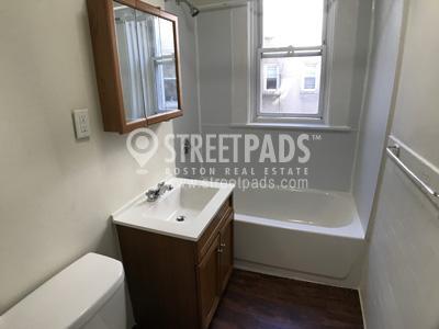 Building Photo - 1 bedroom in Boston MA 02215