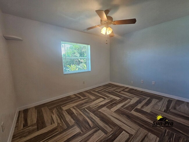 Building Photo - 139 Riverwalk Ct