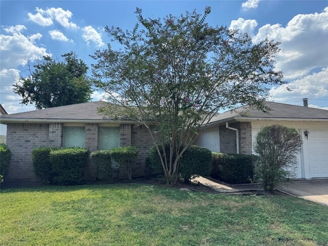 Primary Photo - 19927 Windy Nook Dr