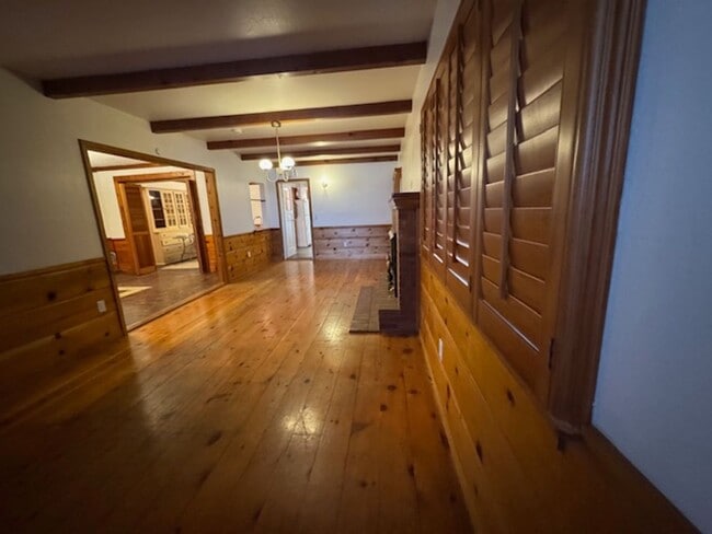 Building Photo - Charming spacious Evergreen farmhouse with large parking area