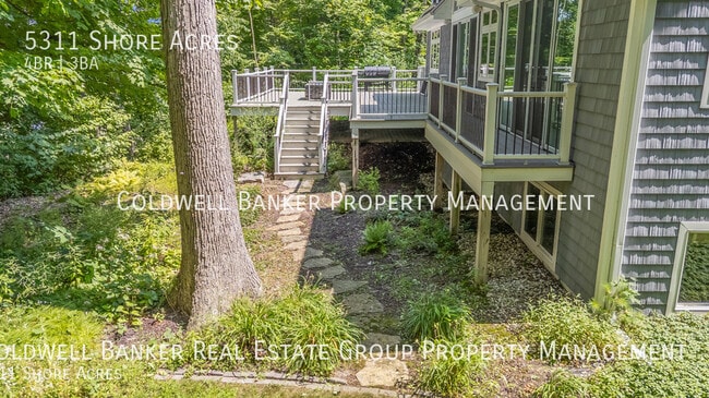 Building Photo - 5311 Shore Acres