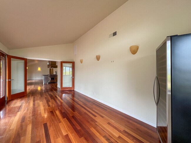 Building Photo - 1146 Ragatz Ln