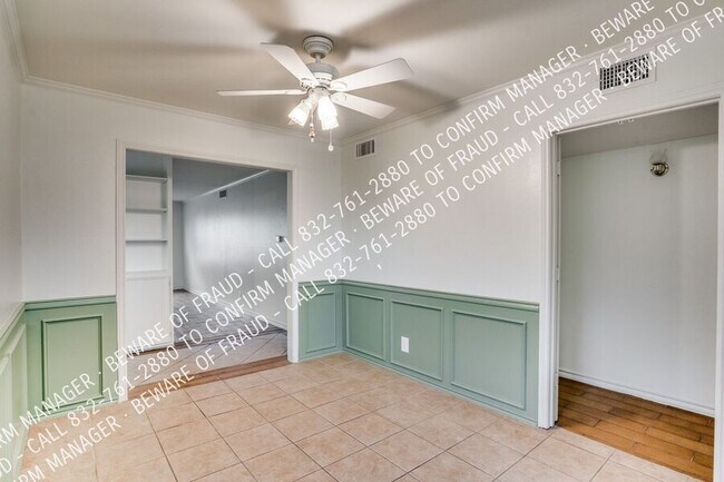 Building Photo - 518 Malden Dr