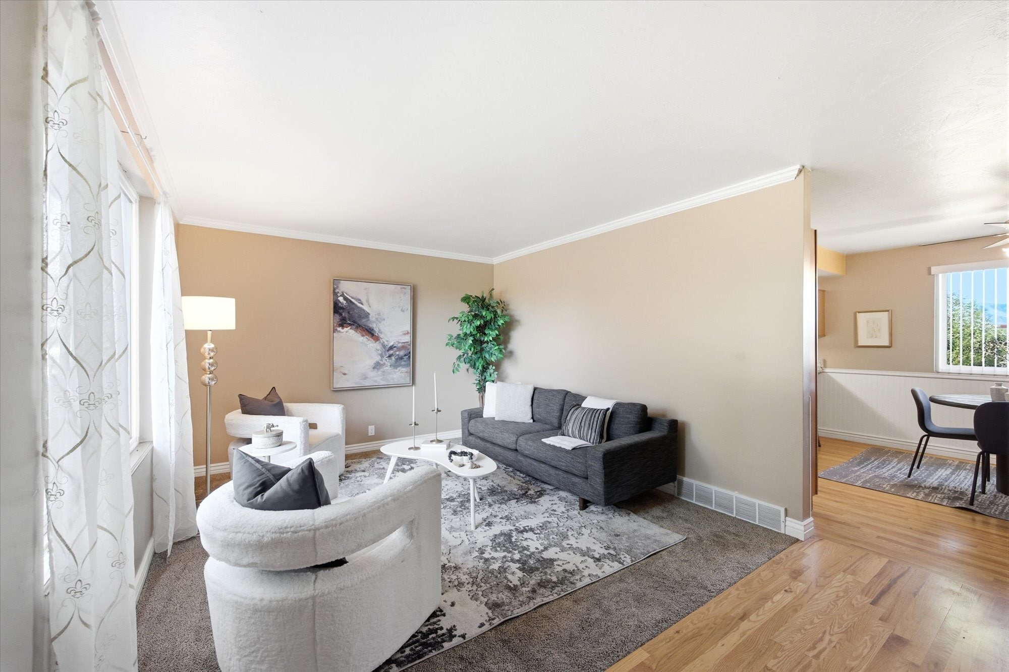 Building Photo - 734 Sandy Dunes Dr
