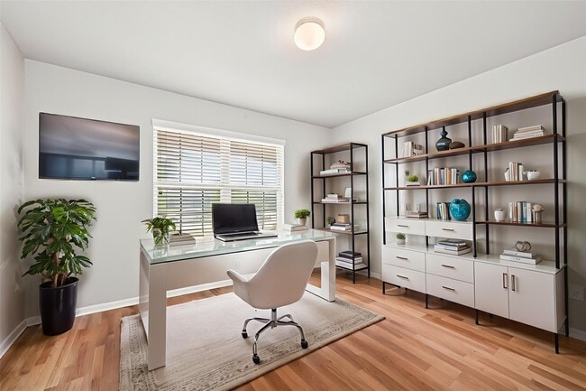 Building Photo - 3326 McDonough Way