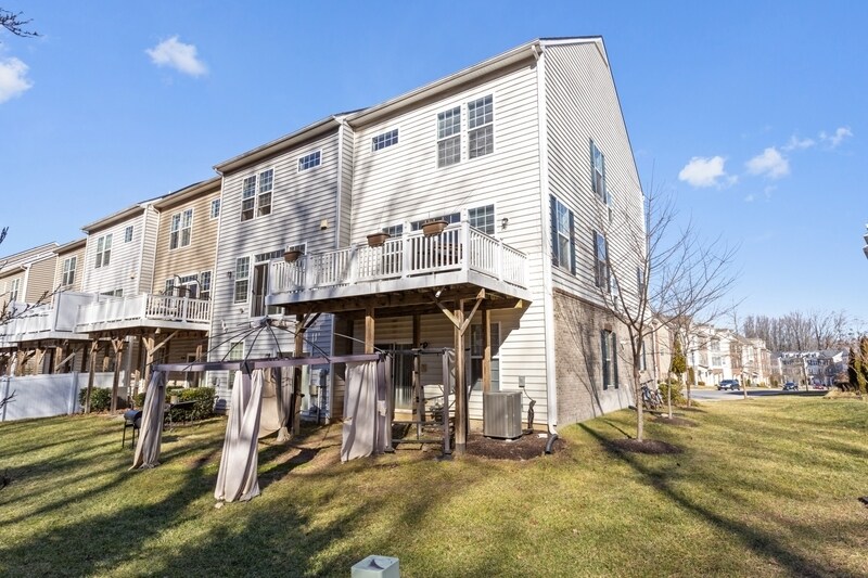 Building Photo - 4921 Forest Pines Dr