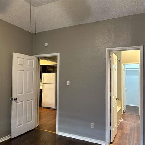 Building Photo - 818 Custer St