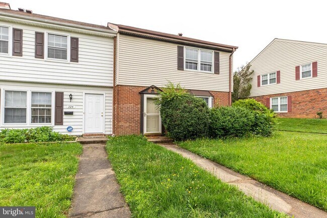 Building Photo - 322 Clay St