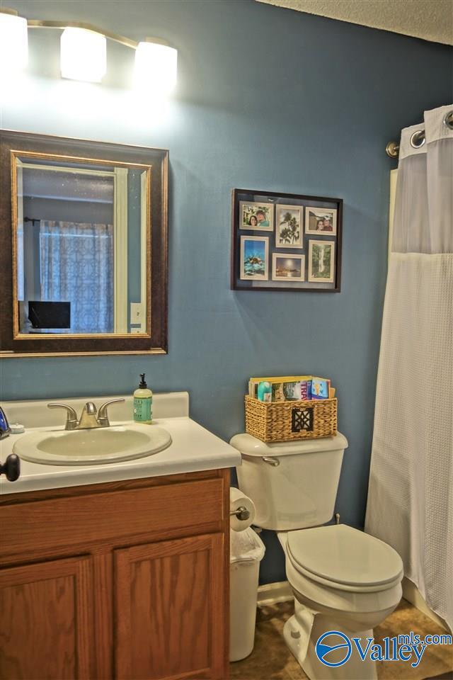 Building Photo - 166 Sandy Hollow Dr NW