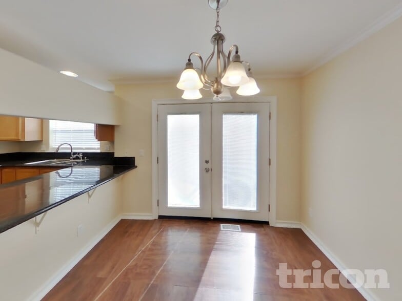 Building Photo - 14628 81st Ave E