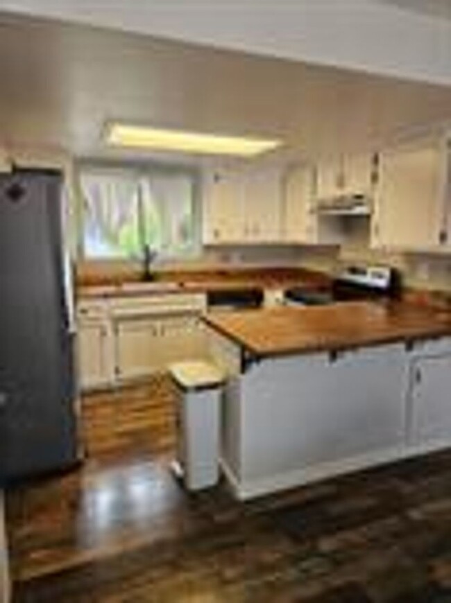 Building Photo - Rancho Sonora Estates Home
