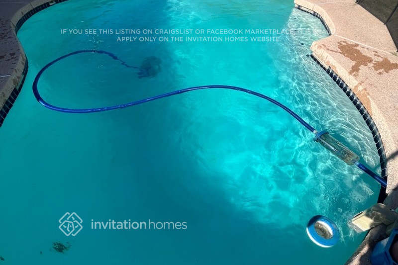 Building Photo - 51 E 8th Dr