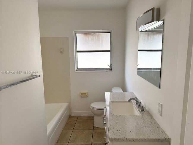 Building Photo - 5615 NW 14th St