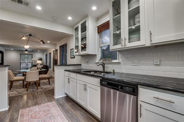 Building Photo - 2827 Catherine St