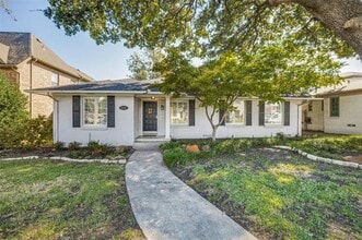 Building Photo - 6930 Kenwood Ave