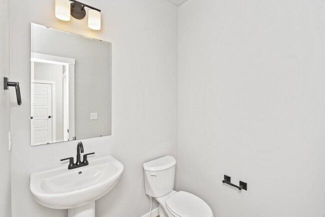 Building Photo - 2951 S Alcamo Wy