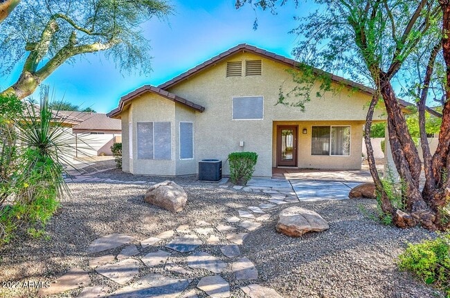 Building Photo - 7720 W Foothill Dr