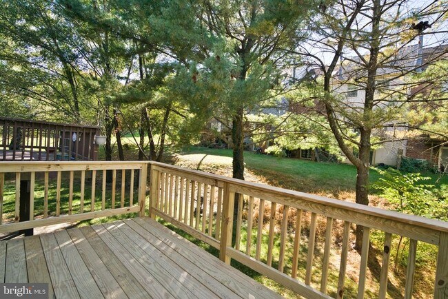 Building Photo - 32 Lovett Ct