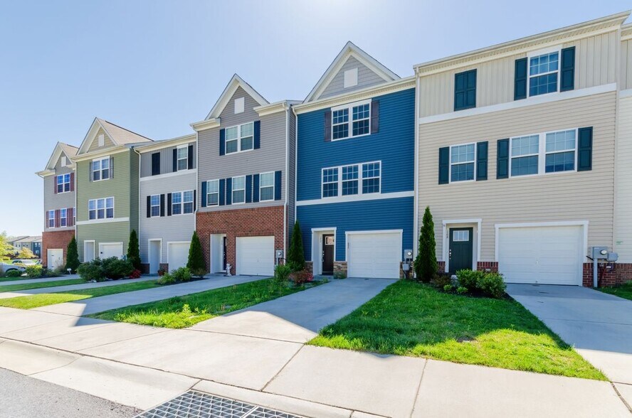 Building Photo - 172 Drexel Ct