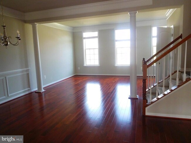 Building Photo - 9828 Smithview Pl