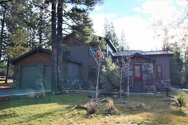Primary Photo - Short-Term Lease in Sunriver through May 31, 2026 - FALL SPECIAL $350.00 off first month rent wit...