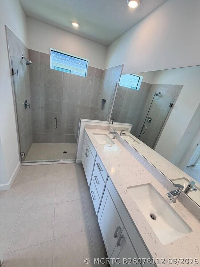 Building Photo - 10676 NW Wilgrove Lane