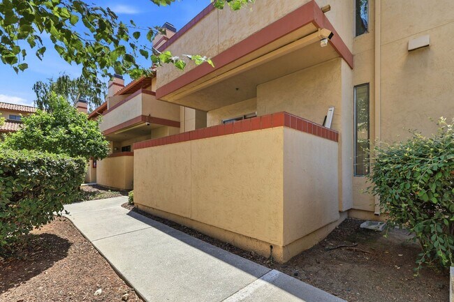 Building Photo - 20740 Celeste Cir