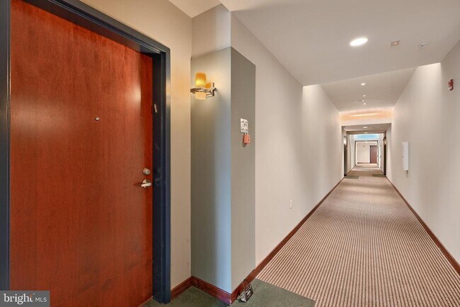 Building Photo - 1209 N Charles St