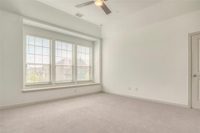Building Photo - 8603 Dynasty Ln