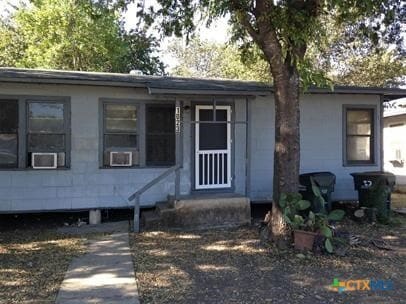 Primary Photo - 1021 Haynes St