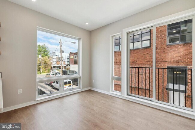 Building Photo - 308 W Chelten Ave