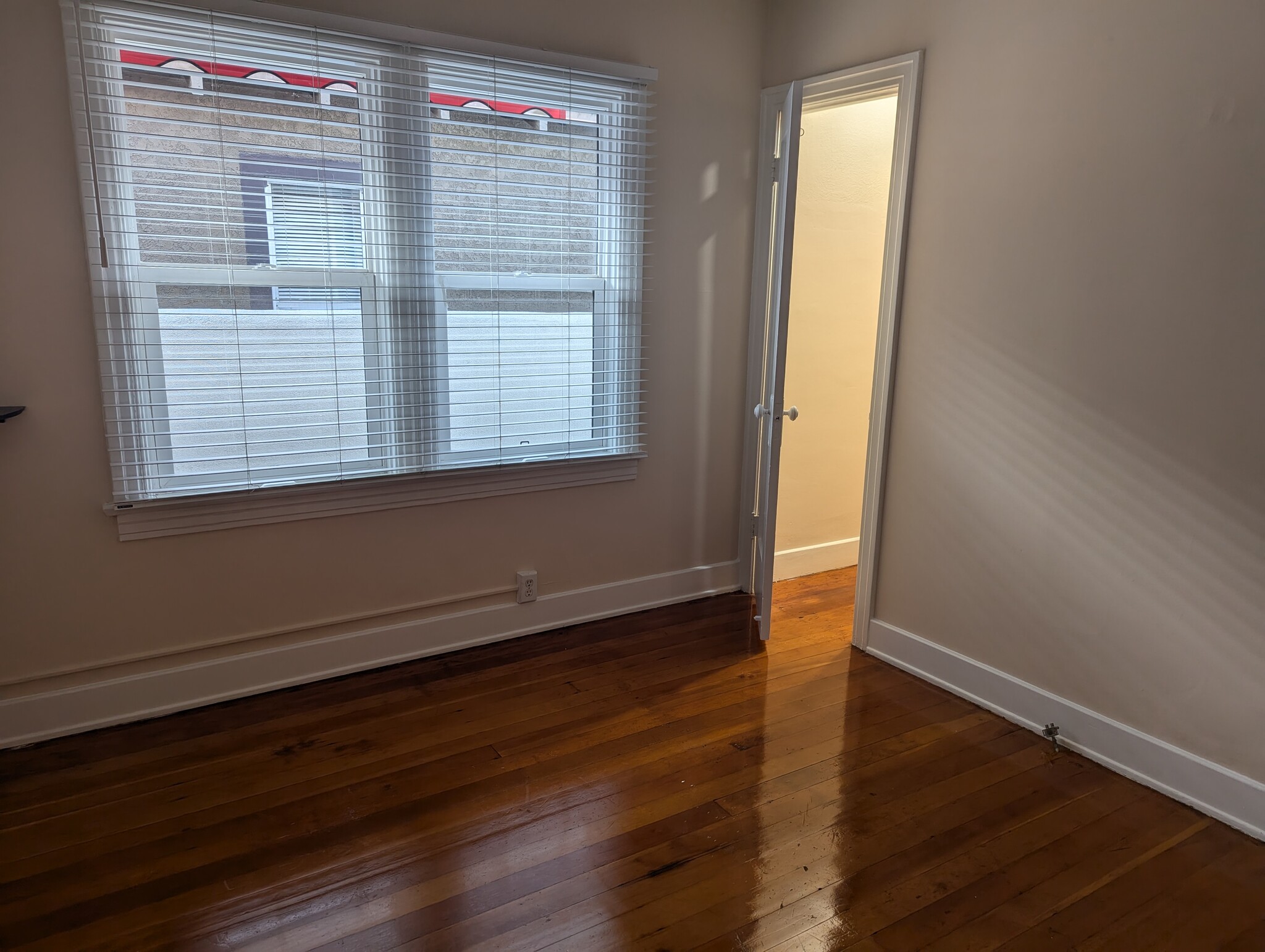 Bedroom with closet - 328 1st St