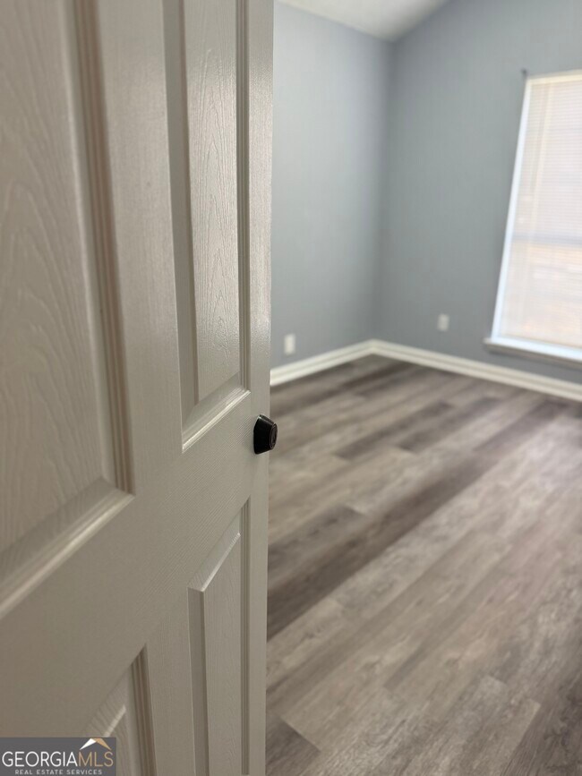 Building Photo - 135 Plantation Blvd