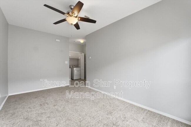 Building Photo - 1507 Sutton St