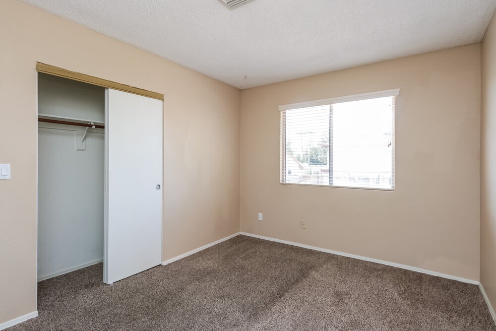 Building Photo - 4214 E Saltsage Dr