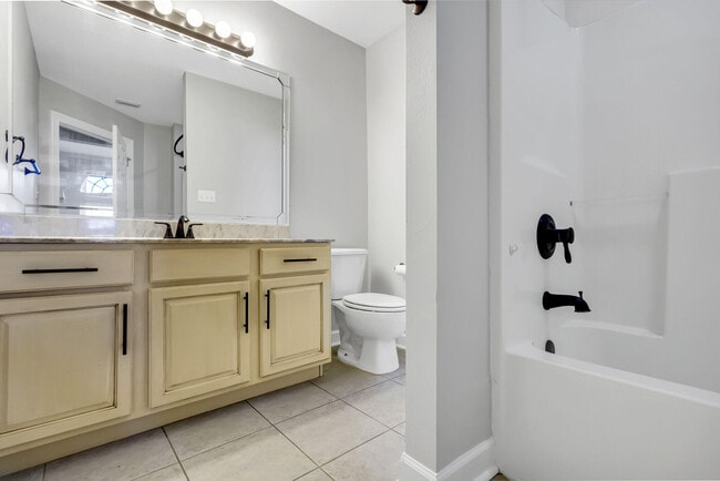 Building Photo - 4429 Southminster Cir