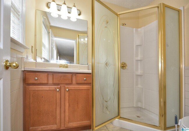 Building Photo - 1721 Maralyn Dr